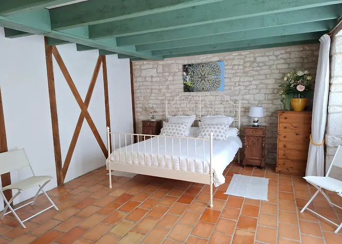 Дом отдыха Le Sabatou - La Grange De Cezac *